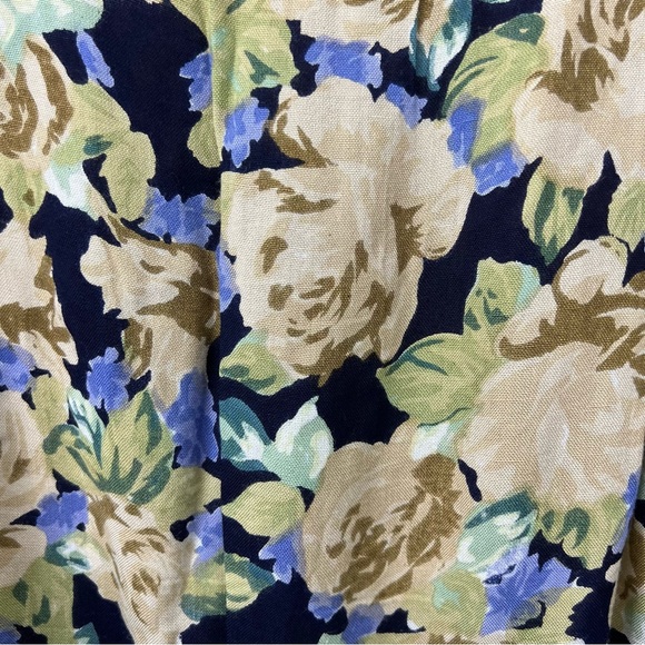 Vintage | Floral Romper - Picture 3 of 7